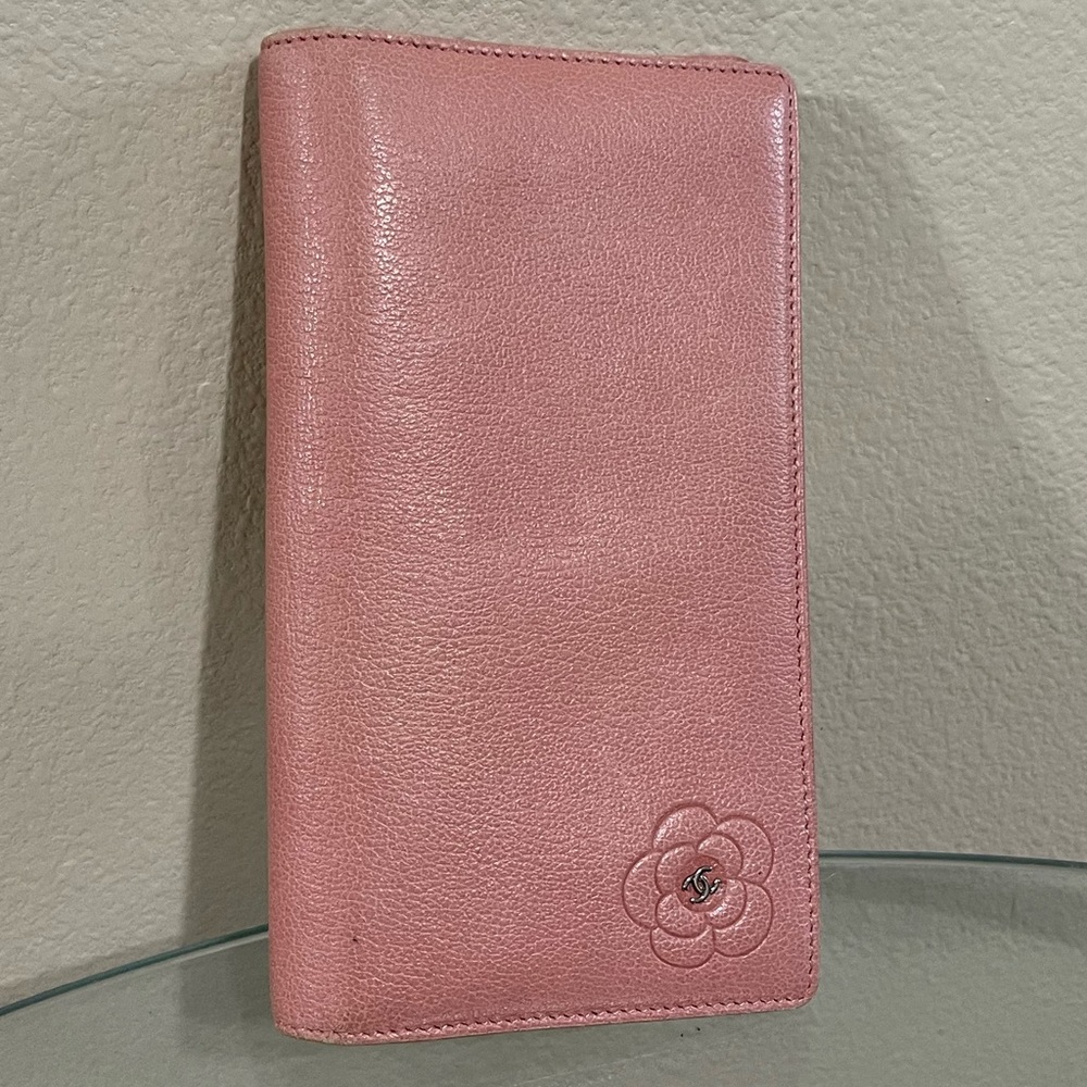 Chanel wallet